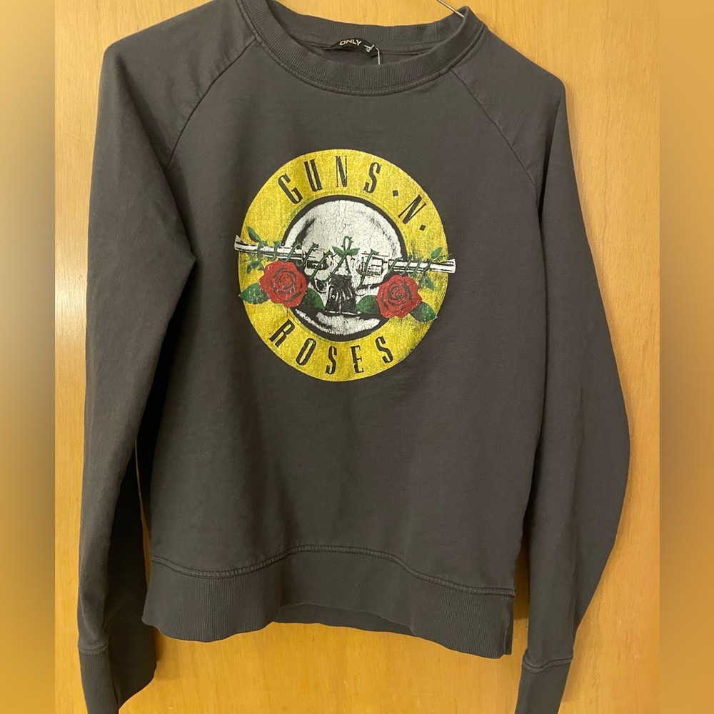 Guns n roses cropped sweatshirt